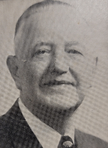 OM Mackey